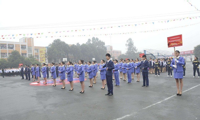 成都华夏旅游商务学校